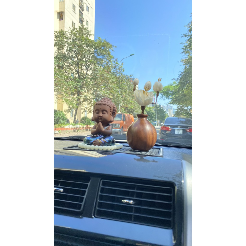 Tượng Phật Gốm Thích Ca Mâu Ni Thiền Định kết hợp Bình Liên Hoa Sen , Tượng Trang Trí Taplo Ô Tô