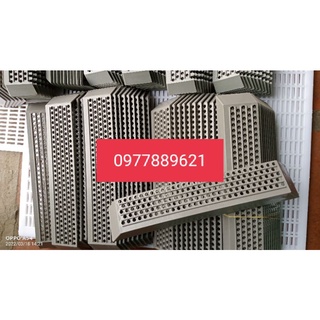 Cản phấn (tấm nhựa cản phấn )