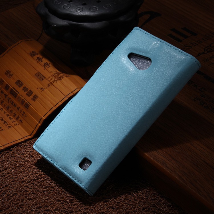 Bao da thiết kế thời trang tiện lợi cho Nokia Lumia 730