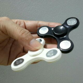 Con Quay Giảm Stress 3 Cánh Spinner