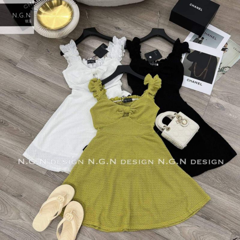 Váy 2 dây bèo xoắn ngực