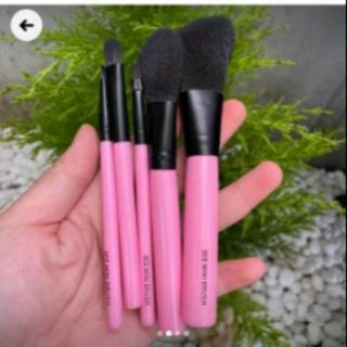 Bộ cọ Make up cá nhân 3ce siêu kute