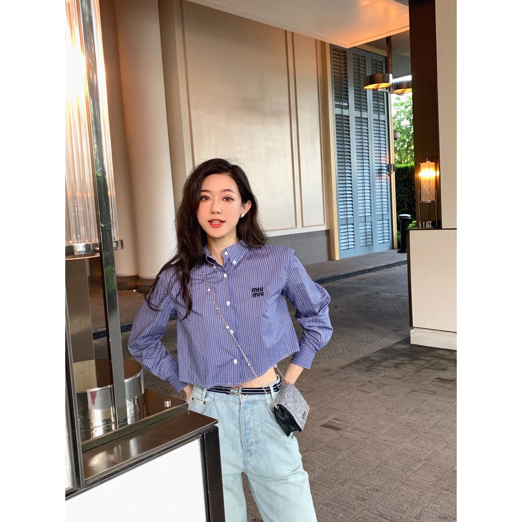 MiuMiu m22 early autumn new retro letter stripe hem burrs decoration simple all-match short shirt 2022