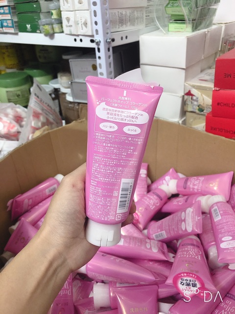Sữa Rửa Mặt Tạo Bọt Trắng Da Collagen Senka Màu Hồng | BigBuy360 - bigbuy360.vn