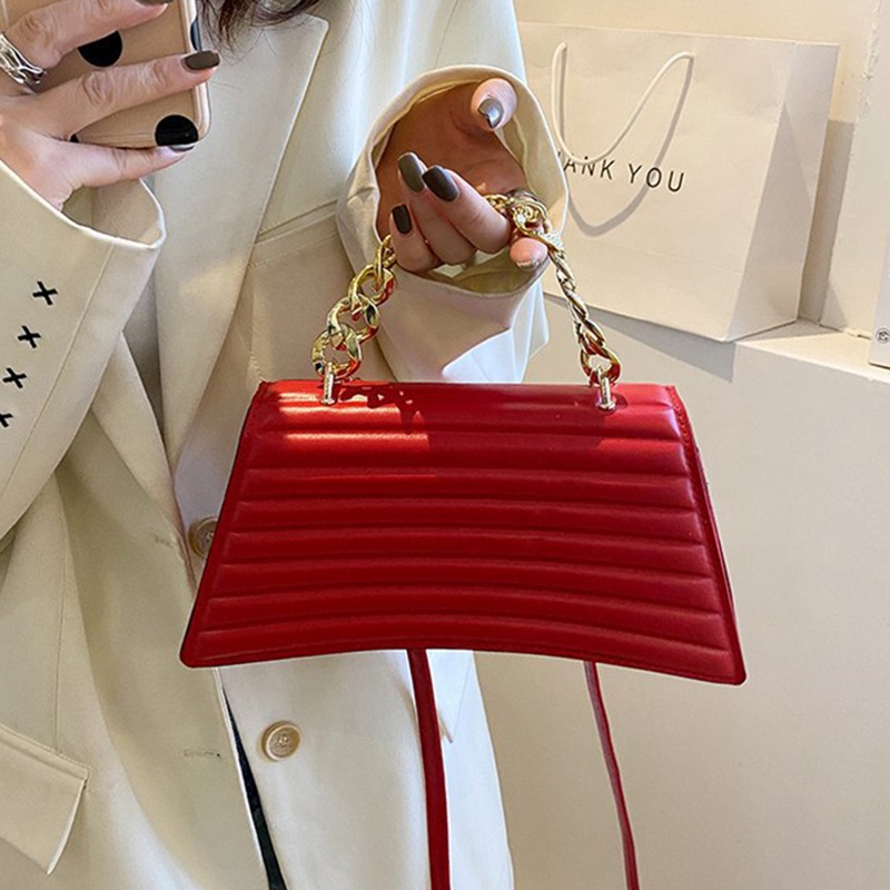 Túi xách IELGY phối chuỗi dây xích phong cách retro hàn quốc thời trang cho nữ