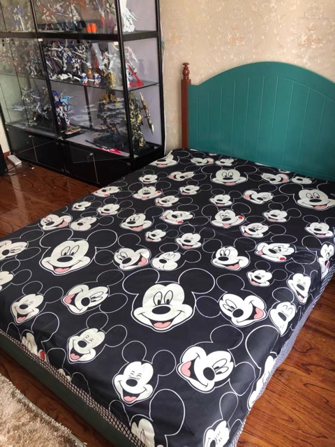Set Chăn Ga Chuột Mickey Đen Ga Caro Cotton Poly Cực Chất (Shinbedding.shop)