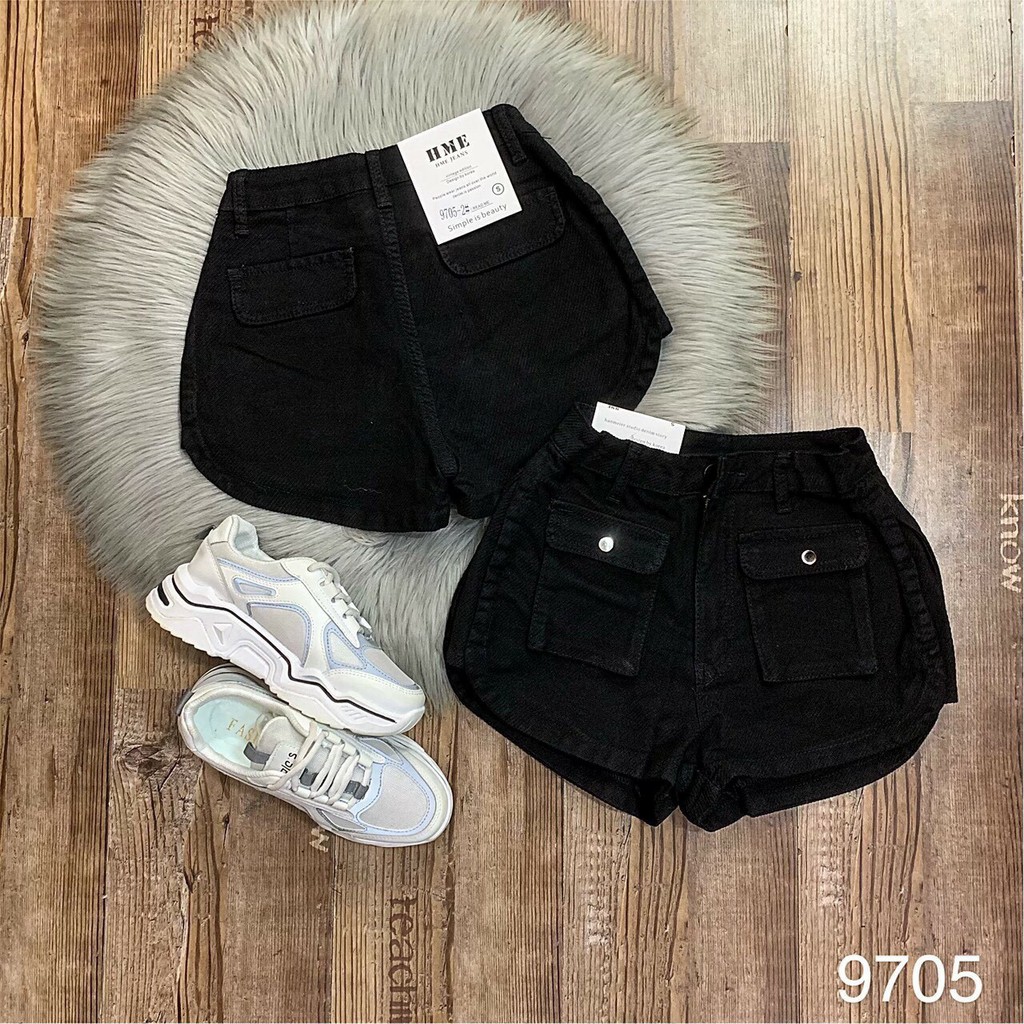 Quần short kaki phối hai túi nắp ở trước TTKX0692