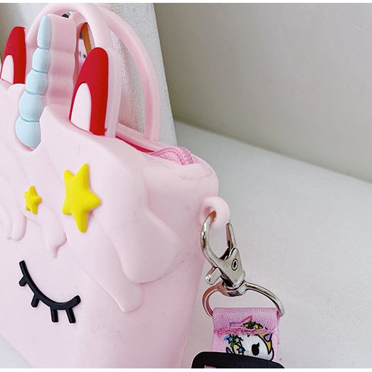 Túi đeo chéo bé gái silicone hoạt hình anime TUI11