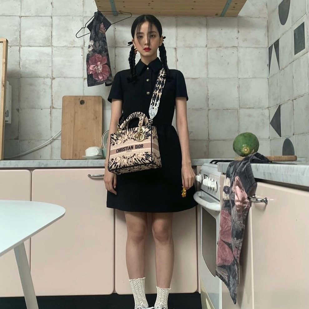Váy sơ mi POLO cộc tay xòe ngắn xếp ly năng động Hàn Quốc thanh lịch Jisoo