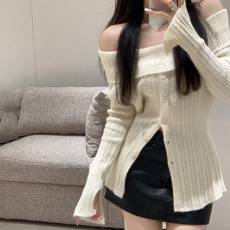 Aó len dệt kim trễ vai tay loe một hàng nút cúc dáng ôm phong cách hàn quốc