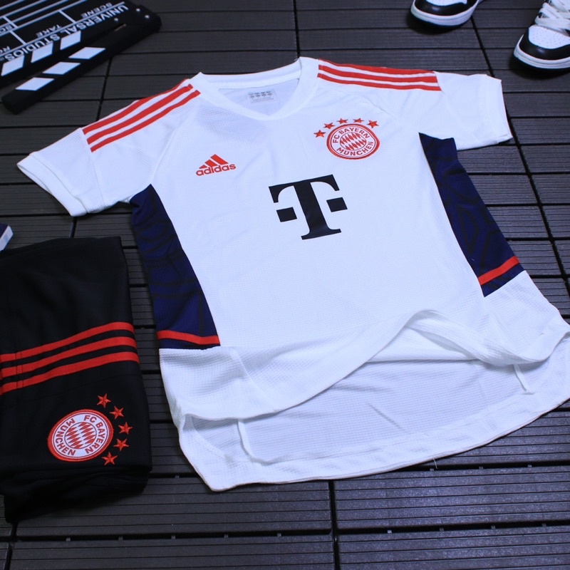 Bộ quần áo đá banh CLB Bayern Munchen 2022/2023 hàng cao cấp thailand