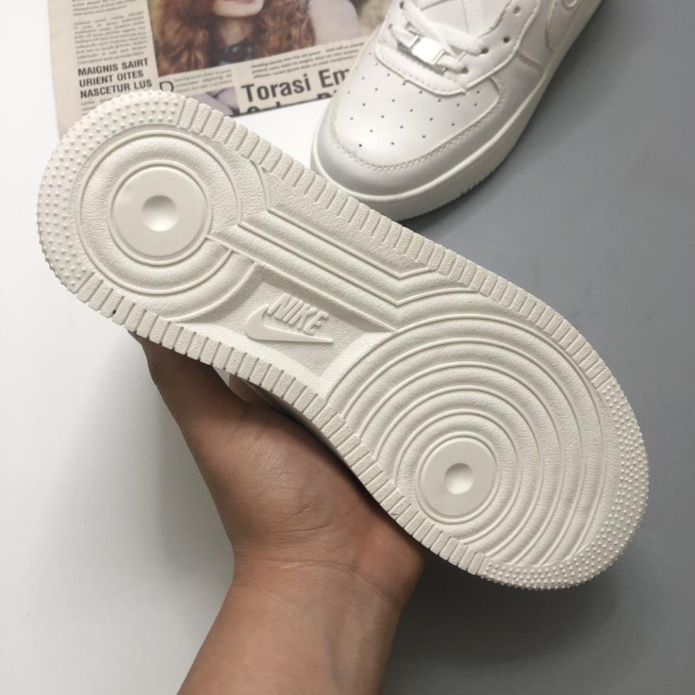 Giày Thể Thao Af1 Nam Nữ Trắng Cổ Thấp, Giày Sneaker Air Force 1 Da Cao Cấp Tôn Chiều Cao Siêu Xinh | BigBuy360 - bigbuy360.vn