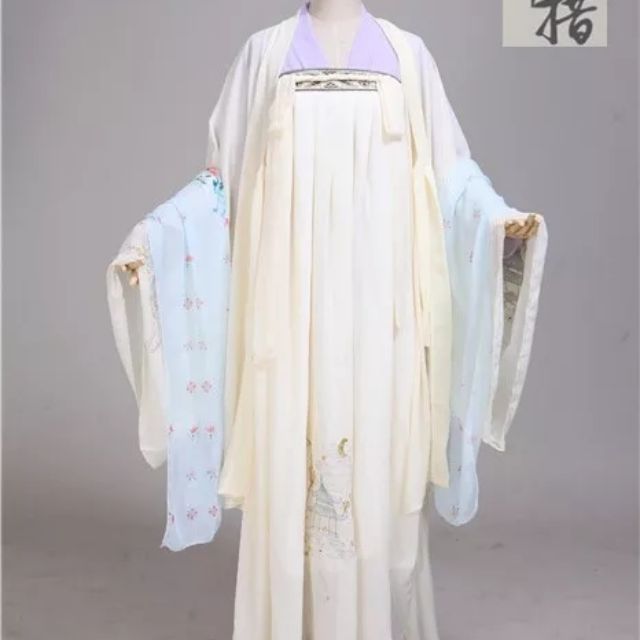 Hán phục trắng thêu