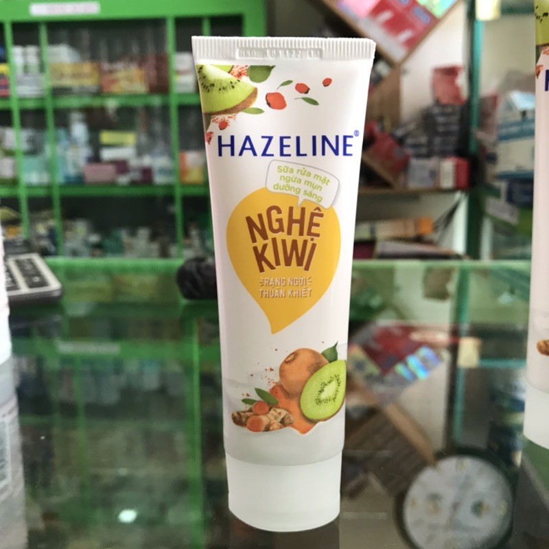 Sữa rửa mặt hazeline nghệ Kiwi làm trắng sáng da và ngừa mụn