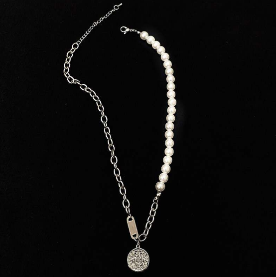 Vòng cổ đính hạt ngọc trai phong cách hip hop dành cho nữ