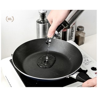 Chai thủy tinh đựng dầu ăn nhà bếp vỏ inox | CHAI ĐỰNG DẦU ĂN CHẤT LIỆU THỦY TINH VỎ BỌC INOX MỎ VỊT ĐIỀU TIẾT DÒNG CHẢY