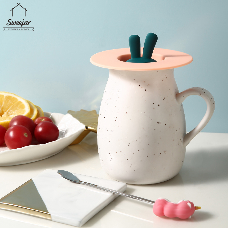 Nắp ly SWEEJAR bằng silicon với đầu kẹp muỗng dễ thương chống bụi
