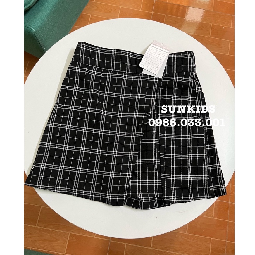 Quần sooc giả váy caro kẻ đen (19-38kg)