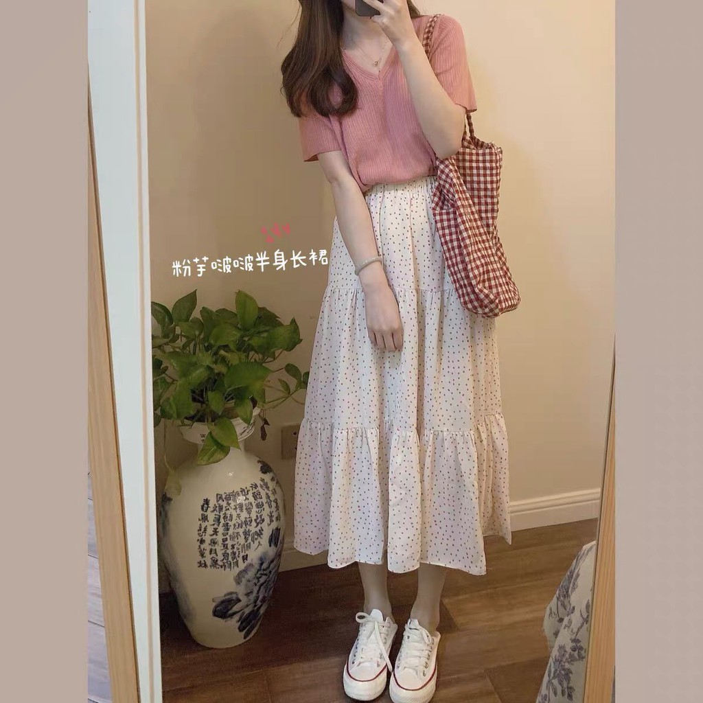 [MUA 1 ĐƯỢC 2] Set Trang Phục Nữ Áo Phông Nữ Cổ V Chất Thun Tăm Phối Chân Váy Hoa Siêu Điệu Đà | BigBuy360 - bigbuy360.vn