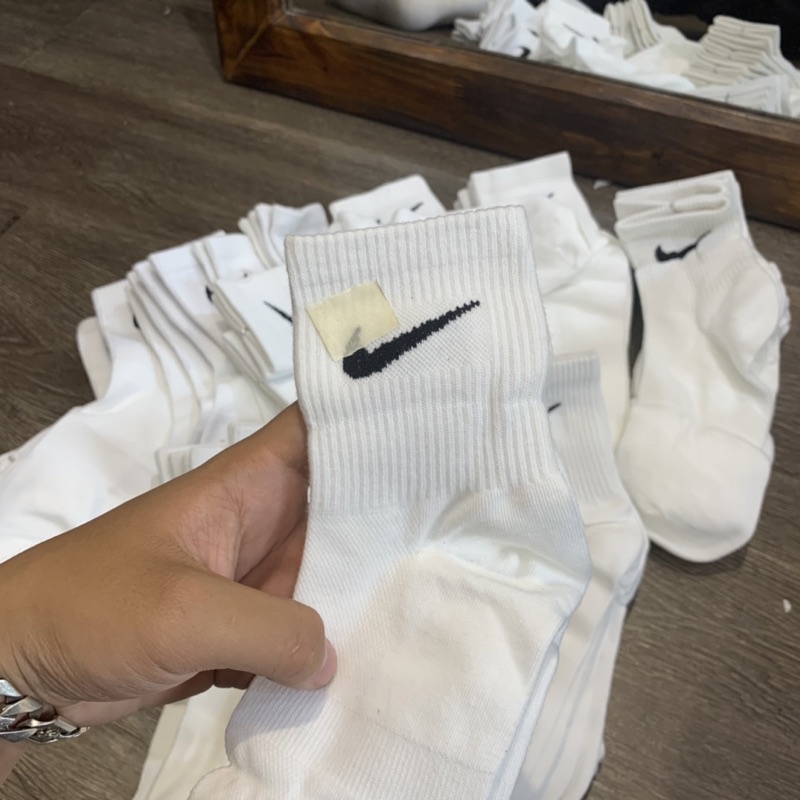 Tất thể thao cao cổ nam nữ BuiVintage, tất hàng Trung loại đẹp Bui Vintage