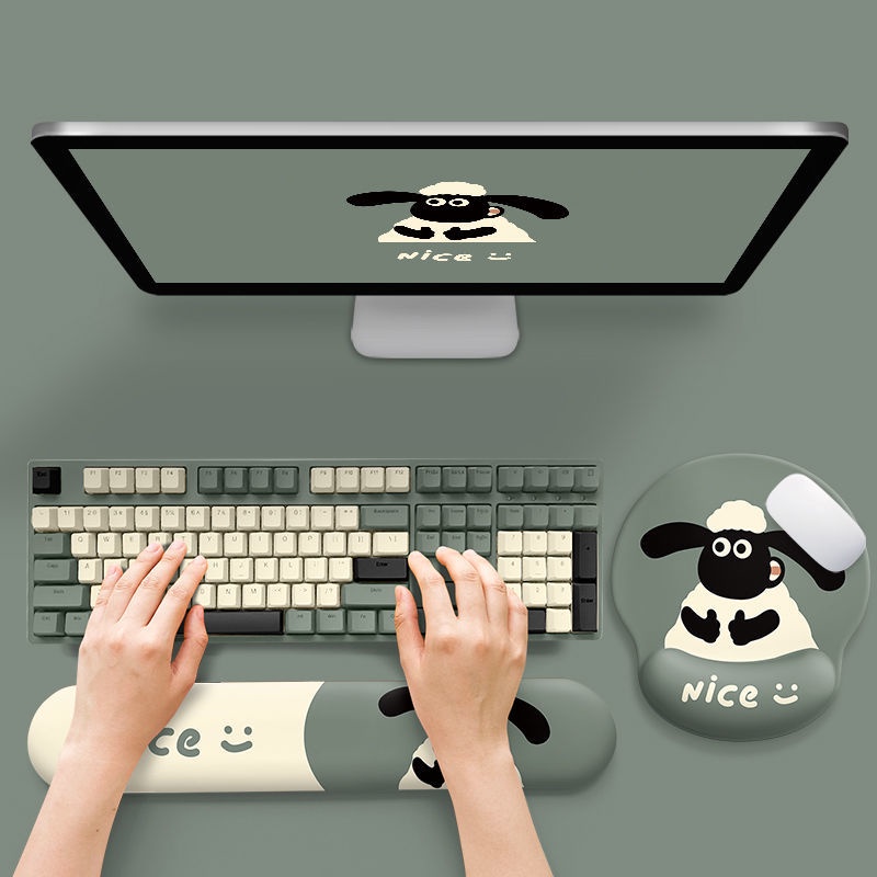 Đệm Lót Chuột / Bàn Phím Bằng Silicon Mềm Hình Chú Cừu Hoạt Hình 3d Dễ Thương