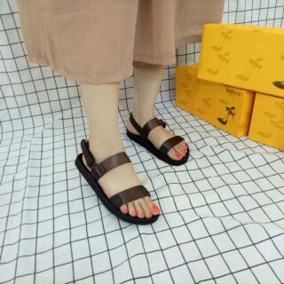 Sandal nữ quai ngang GIAVY