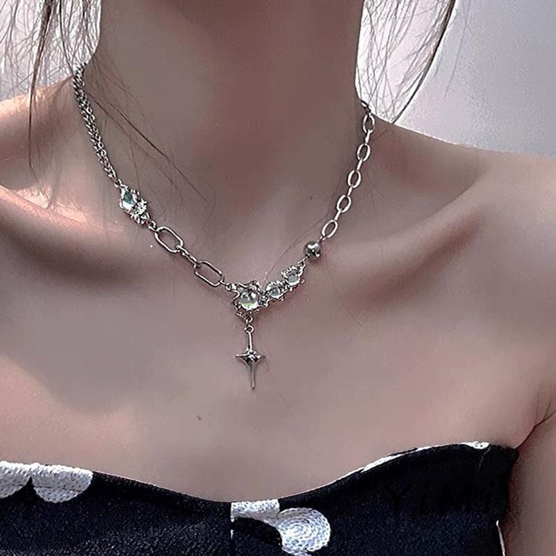 Vòng cổ Xương Cá Phong Cách Hip hop Đính Đá Mặt Trăng Thiết Kế Ngọt Ngào Niche Cho Nữ