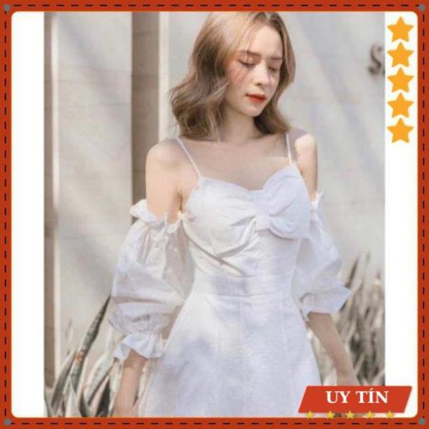 Đầm trắng trễ vai so cute phiên bản nơ ngực