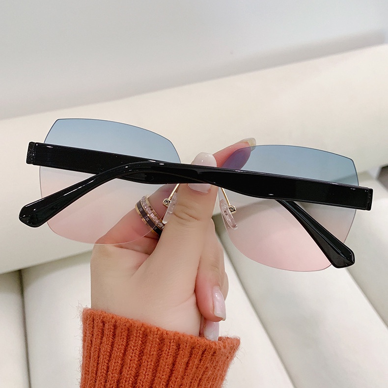 Kính Mát Thời Trang Cho Nam Nữ Tiktok 2022