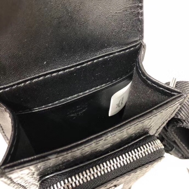 TÚI ĐỰNG ĐT M.C.M UNISEX