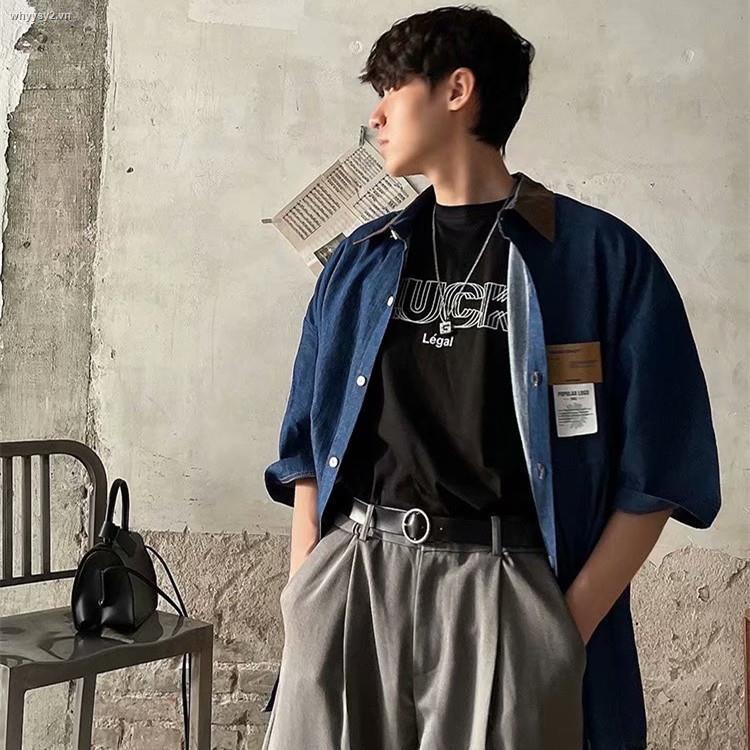 Áo sơ mi denim nam tay ngắn thiết kế dáng rộng phong cách retro Mỹ thời trang mùa hè mới 2021