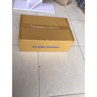 TỦ/KỆ GỖ ĐỂ ĐẦU GIƯỜNG