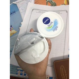 KEM DƯỠNG NIVEA