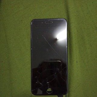 màn hình iphone 7 plus bị nứt kính không bị loạn cảm ứng