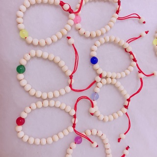 Vòng dâu tằm mix đá phong thuỷ