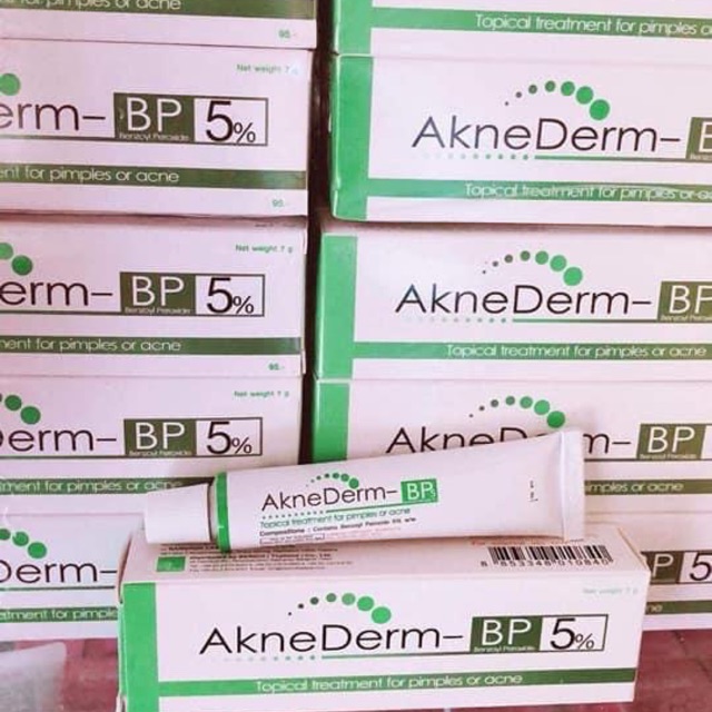 Kem Aknederm giải quyết mụn sưng bọc Akne Derm