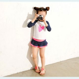 Đồ bơi rời hình trái tim cho bé gái