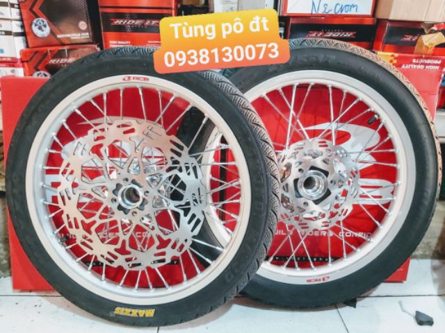 full bộ bánh câm gắn sachia niền RCB câm đùm mạ crom vỏ maxxis kèm theo hai đĩa ae quan tâm sản phẩm alo cho shop