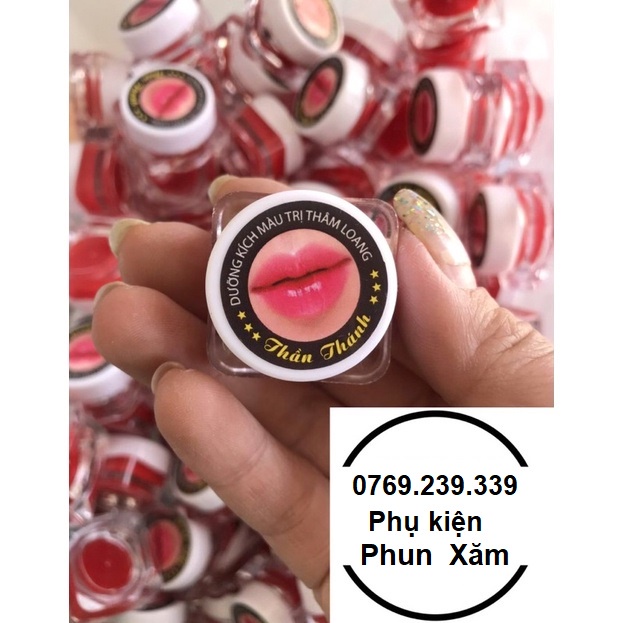 Dưỡng kích màu thần THẦN THÁNH chống thâm loang cho môi sau phun xăm