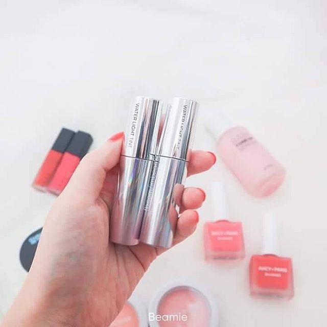 Son màu sắc tự nhiên A'Pieu WATER LIGHT TINT