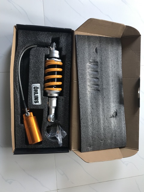 Phuộc Ohlins cho raider và satria đều gắn dc nha anh em