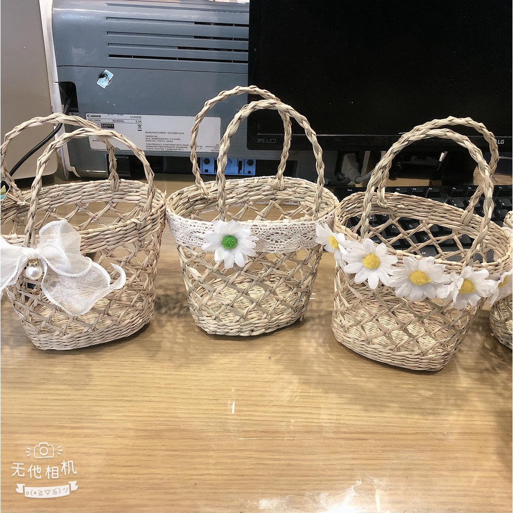 Túi giỏ cói handmade nơ, hoa cúc cho mẹ và bé sống ảo đi du lịch, đi biển cực xinh size 12cm an toàn cho da bé