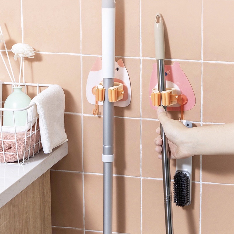 Kẹp dán tường giữ cây lau nhà hoạt hình cute, có móc treo siêu cao cấp