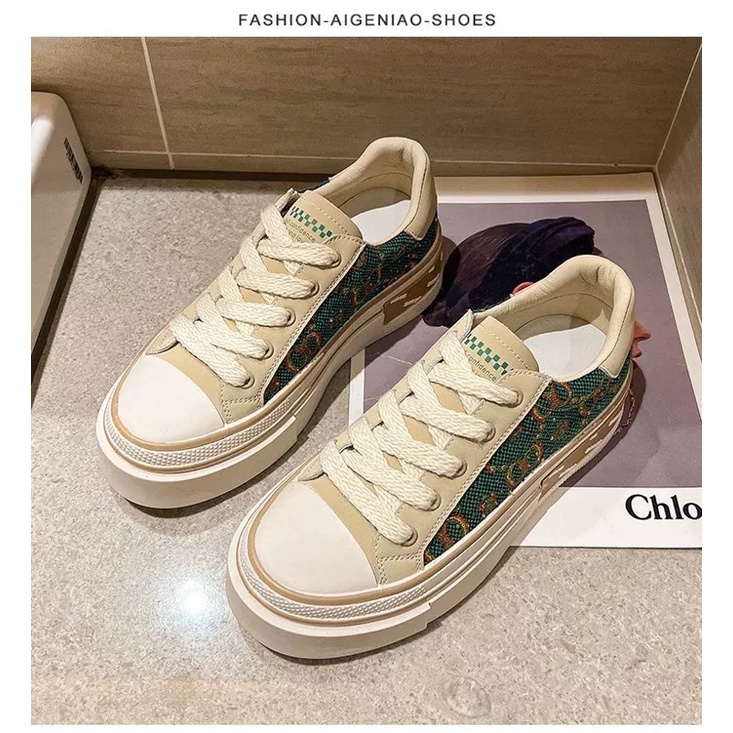 Giày sneaker nữ xu hướng mới hoạ tiết GC nổi bật, giày thể thao 2 màu HTT223