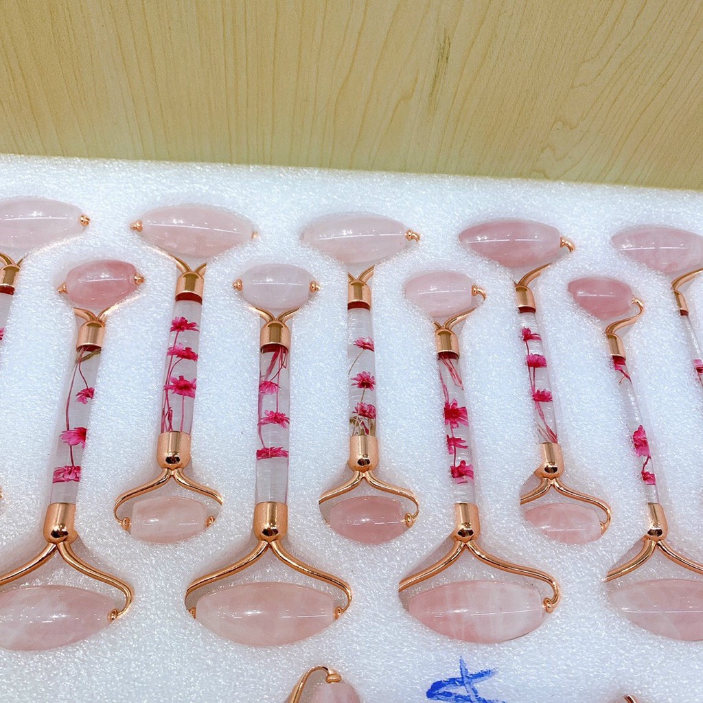 Lăn Massage Đá Thach Anh Nhiều Loại Cho Khách Nhé