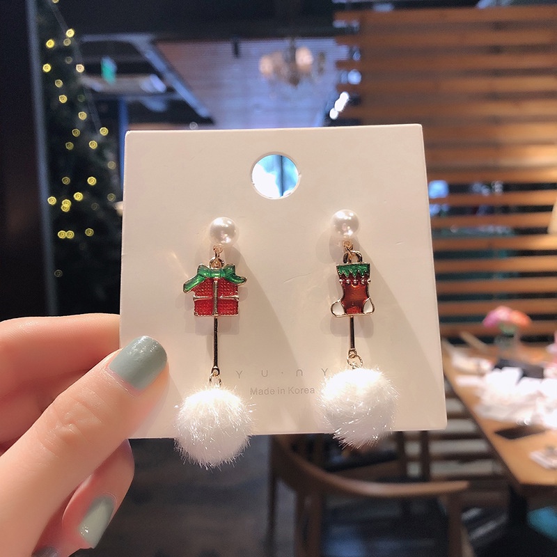 Fashion Christmas Tree Santa Claus Earrings for Women Cartoon Elk Plush Ball Star Tassel Pearl Earring Accessories Jewelry Christmas Decoration