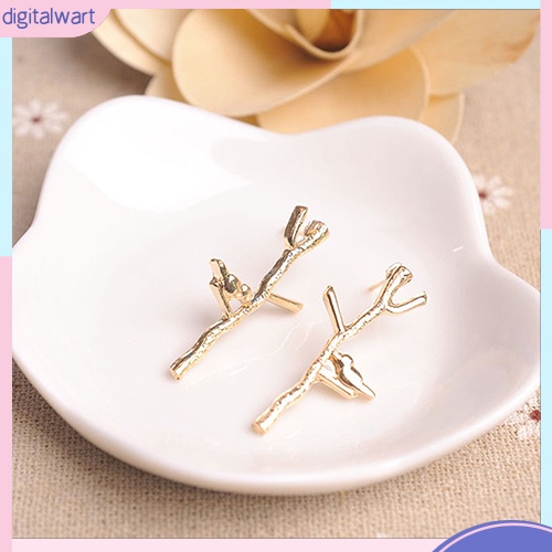 Cặp khuyên tai hợp kim hình nhánh cây cá tính sang trọng dành cho nữ