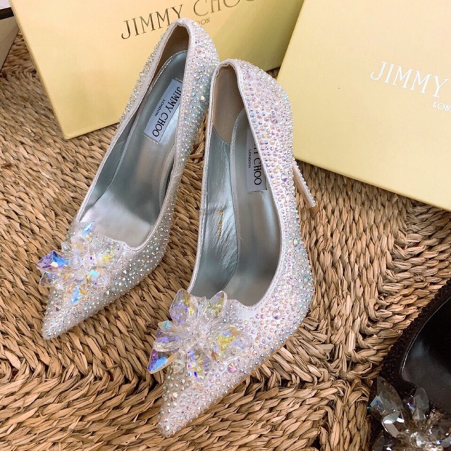 GIÀY CƯỚI HOA ĐÁ KIM CƯƠNG JIMMY CHOO