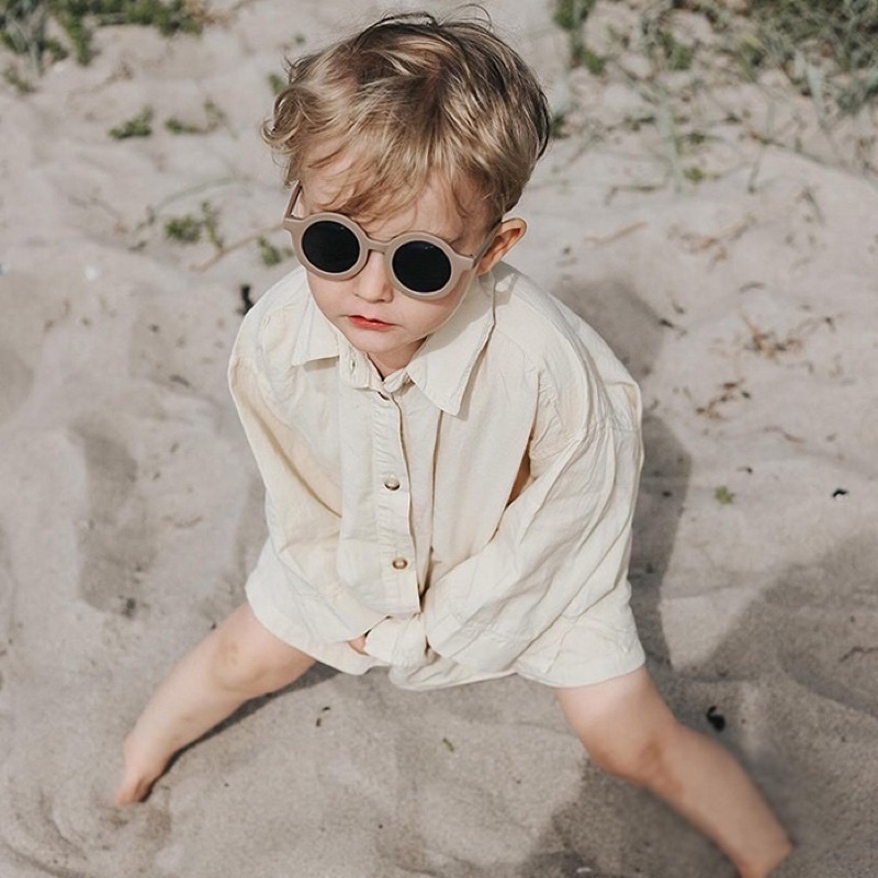 Kính gọng tròn dễ thương thời trang cho bé