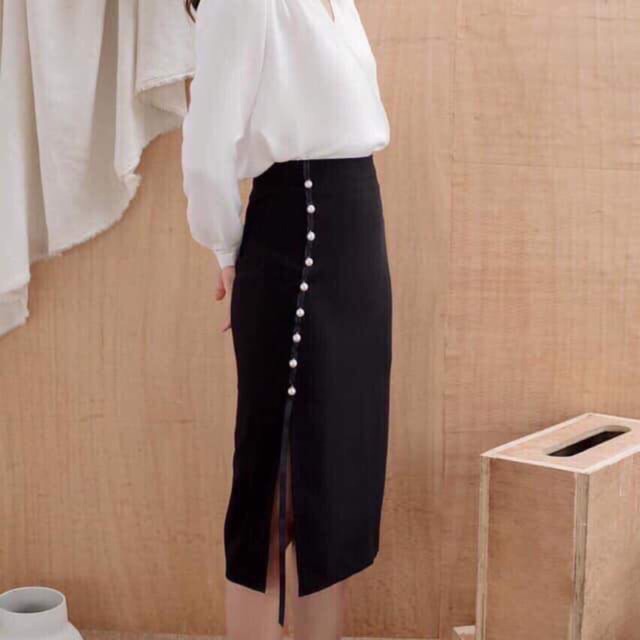 CV45 - CHÂN VÁY BÚT CHÌ ĐÍNH HẠT PHỐI RUY BĂNG | BigBuy360 - bigbuy360.vn